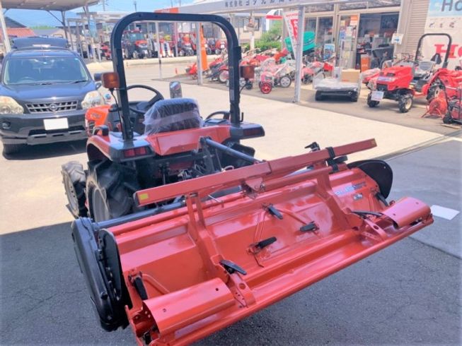 トラクター T245D-BMARF5 写真７